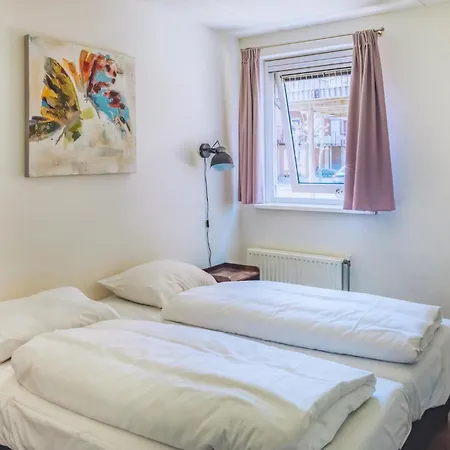3 Bedroom Stunning In Uitgeest